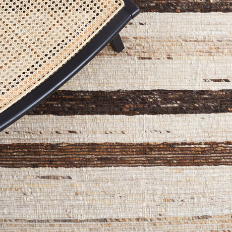 Safavieh Marbella Mrb225T Brown/Beige Rug.