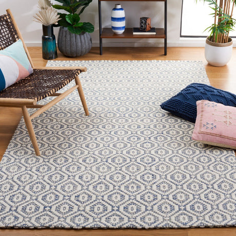 Safavieh Marbella Mrb325N Blue/Ivory Rug.
