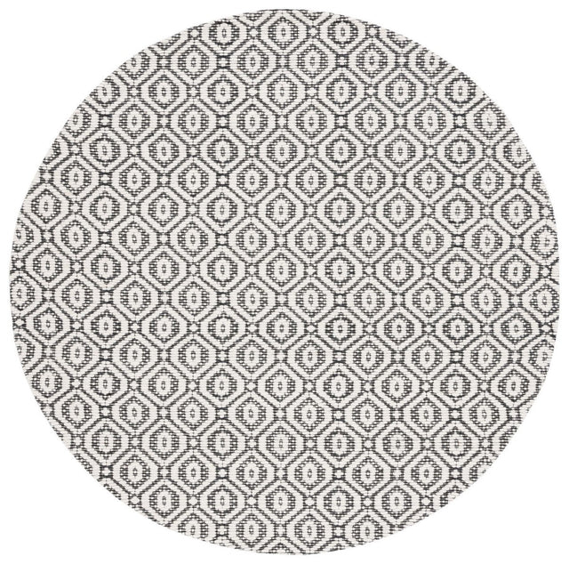 Safavieh Marbella Mrb325Z Black/Ivory Rug.