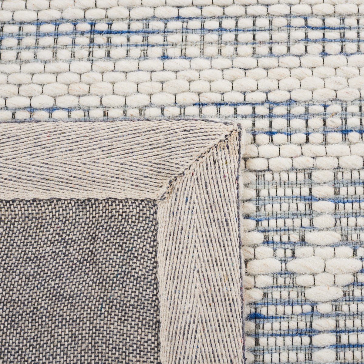 Safavieh Marbella Mrb327N Navy/Ivory Rug.