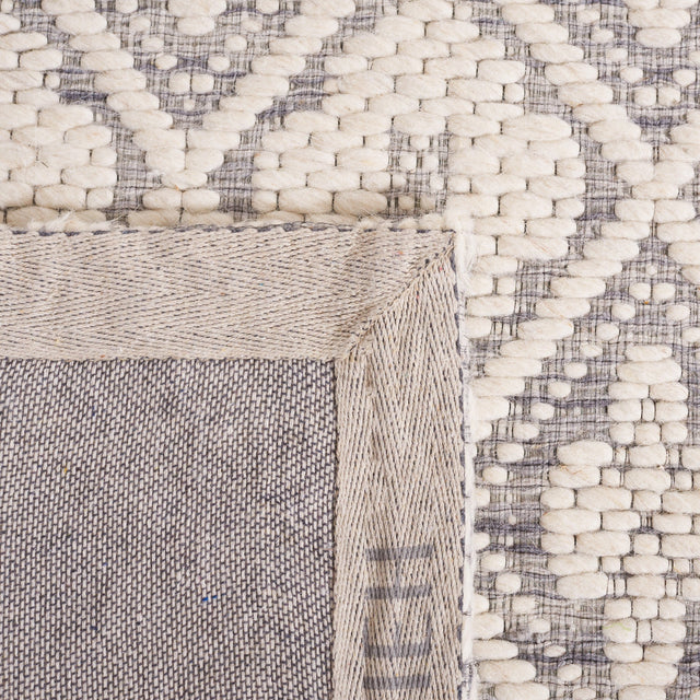 Safavieh Marbella Mrb328F Grey/Ivory Rug.