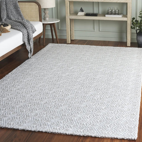 Safavieh Marbella 4'-0" x 6'-0" Rug in Ivory