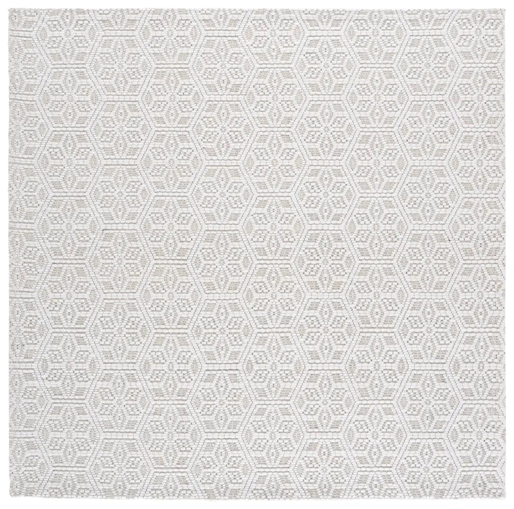 Safavieh Marbella 6'-0" x 6'-0" Rug in Ivory