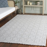 Safavieh Marbella 4'-0" x 6'-0" Rug in Ivory