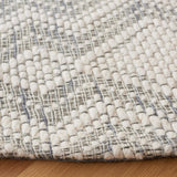 Safavieh Marbella Mrb429F Ivory/Grey Rug.