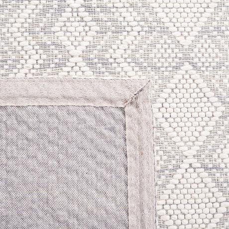 Safavieh Marbella Mrb429F Ivory/Grey Rug.