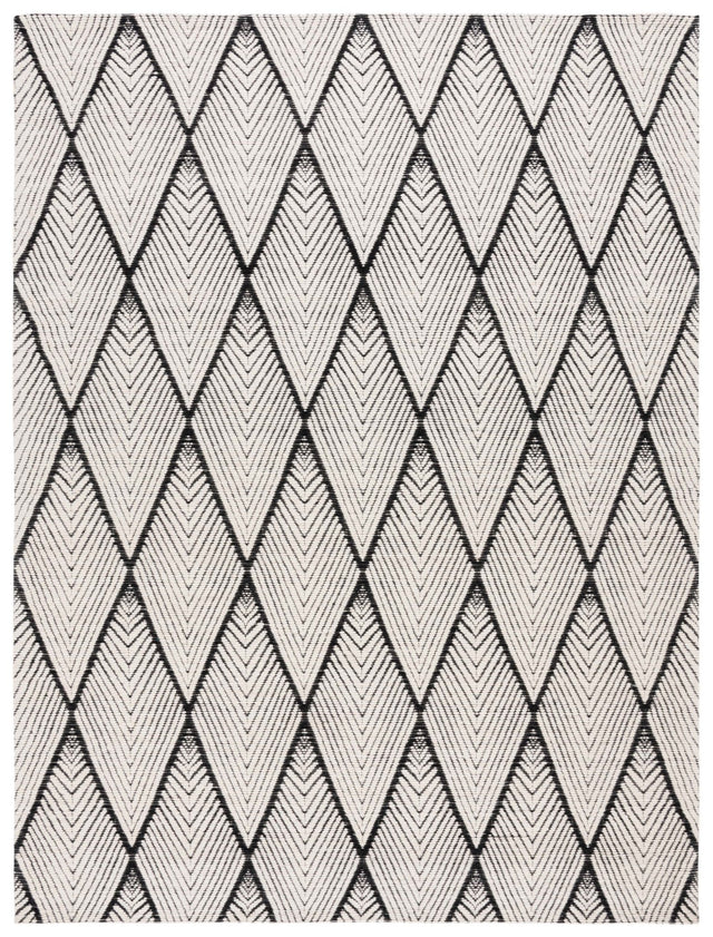 Safavieh Marbella Mrb454Z Black/Ivory Rug.