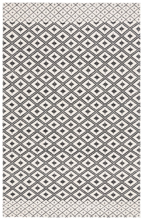 Safavieh Marbella Mrb455Z Black/Ivory Rug.