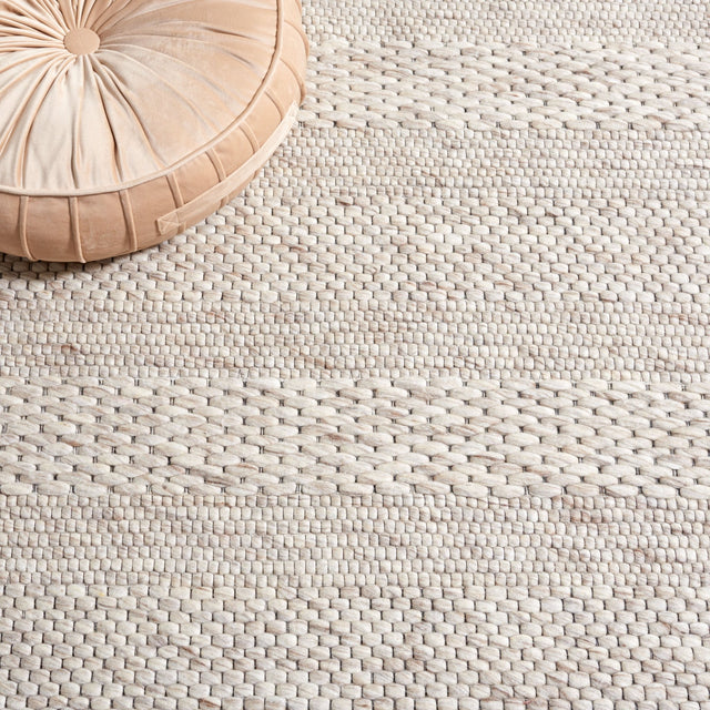 Safavieh Marbella Mrb556B Beige Rug.