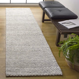Safavieh Marbella 2'-3" x 7'-0" Rug in Light Grey / Ivory