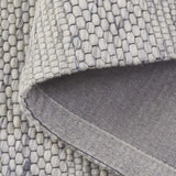 Safavieh Marbella 4'-0" x 6'-0" Rug in Light Grey / Ivory