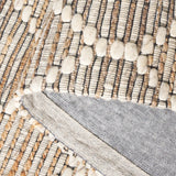 Safavieh Marbella 4'-0" x 6'-0" Rug in Beige / Ivory