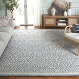 Safavieh Marbella 6'-0" x 9'-0" Rug in Aqua / Ivory