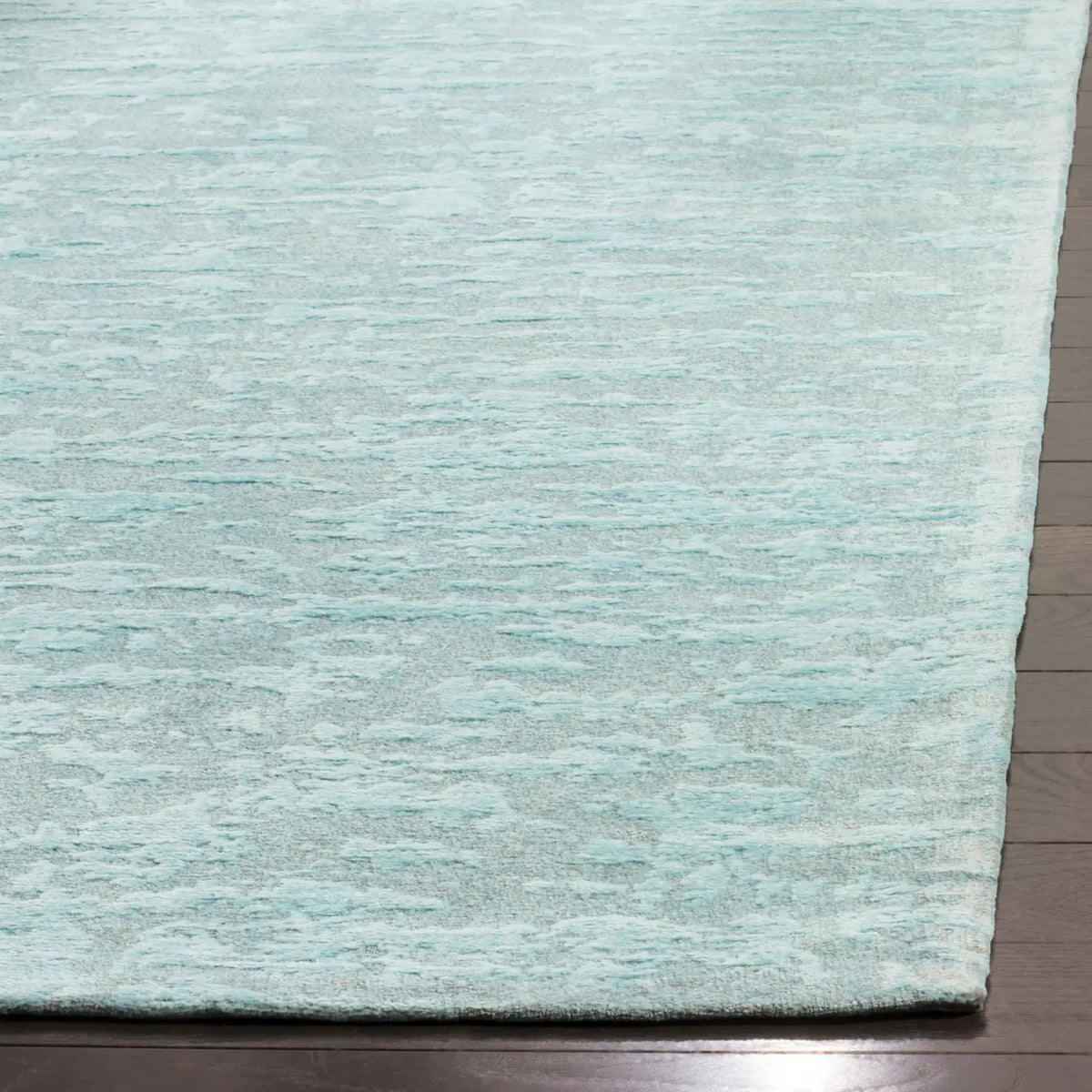 Safavieh Marbella 5'-0" x 8'-0" Rug in Blue / Turquoise