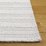Safavieh Marbella 4'-0" x 6'-0" Rug in Ivory