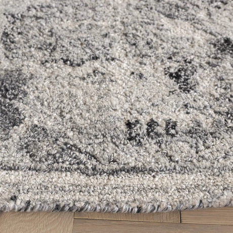 Safavieh Marquee 6'-0" x 6'-0" Rug in Light Grey / Charcoal