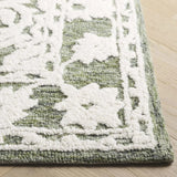 Safavieh Marquee 4'-0" x 6'-0" Rug in Green / Ivory