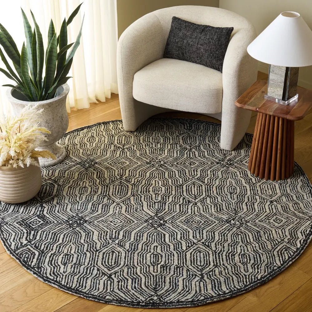 Safavieh Marquee 6'-0" x 6'-0" Rug in Charcoal / Ivory