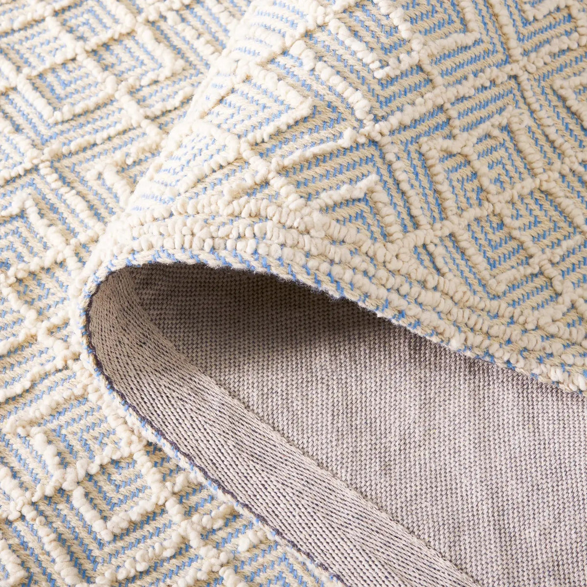 Safavieh Martha Stewart 4'-0" x 6'-0" Rug in Ivory / Blue