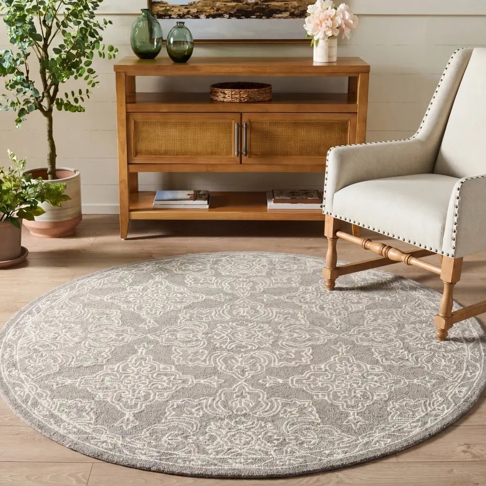 Safavieh Martha Stewart 6'-0" x 6'-0" Rug in Light Grey / Ivory
