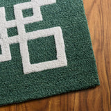 Safavieh Martha Stewart 4'-0" x 6'-0" Rug in Green / Ivory