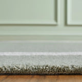 Safavieh Martha Stewart 4'-0" x 6'-0" Rug in Sage / Ivory