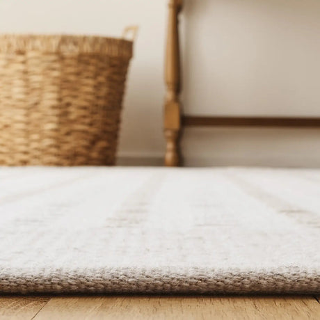 Safavieh Martha Stewart 8'-0" x 10'-0" Rug in Ivory