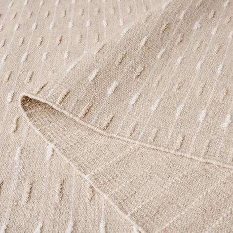 Safavieh Martha Stewart 4'-0" x 6'-0" Rug in Beige / Ivory