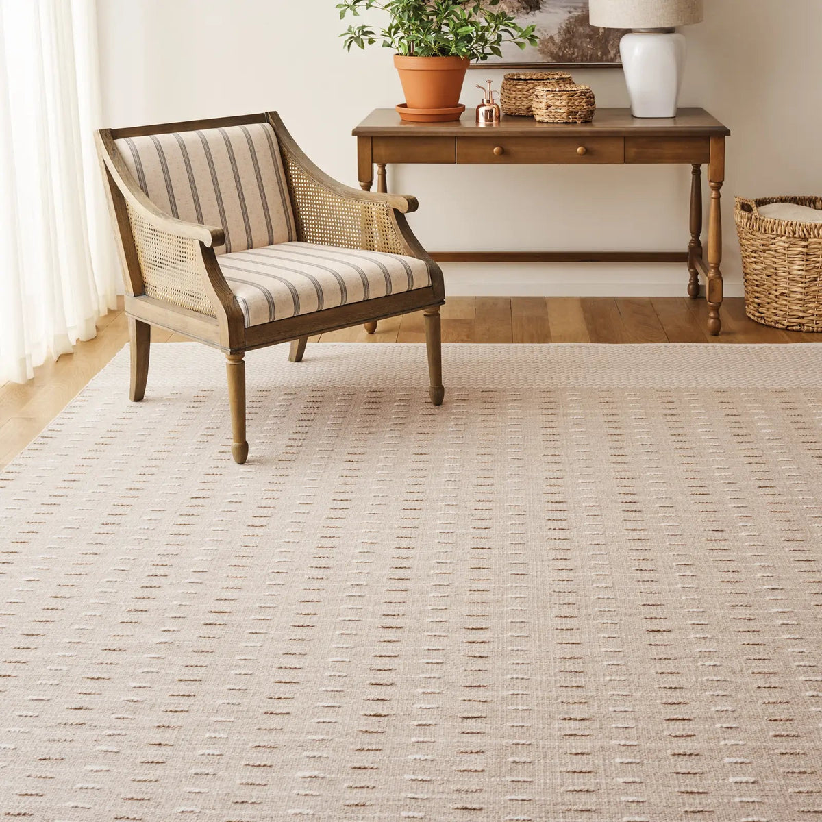 Safavieh Martha Stewart 4'-0" x 6'-0" Rug in Beige / Ivory