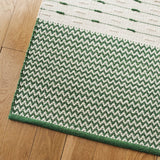 Safavieh Martha Stewart 8'-0" x 10'-0" Rug in Green / Ivory