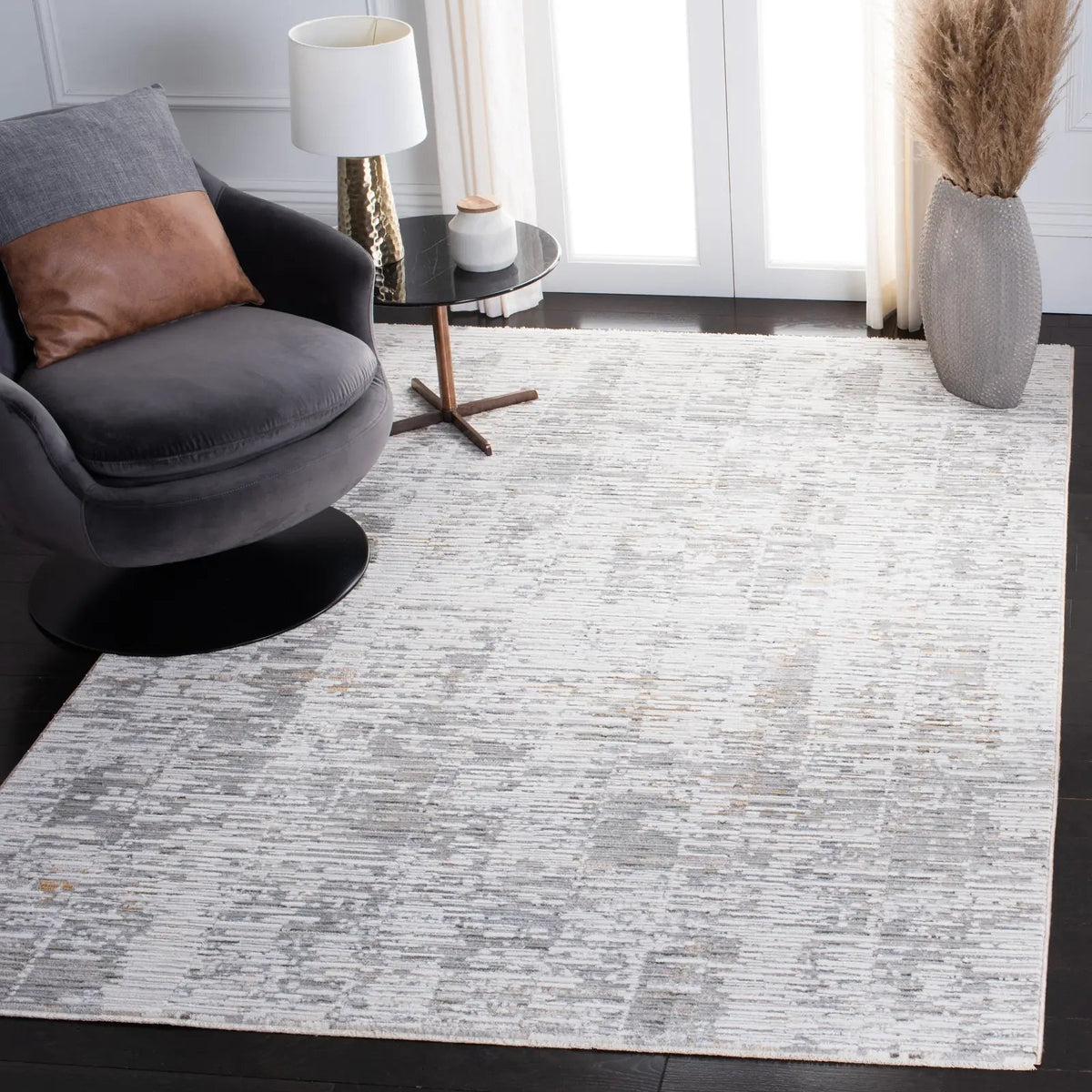 Safavieh Martha Stewart Sabrina 4'-0" x 6'-0" Rug in Ivory / Beige
