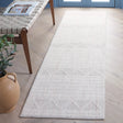 Safavieh Martha Stewart Serenity 2'-2" x 8'-0" Rug in Ivory