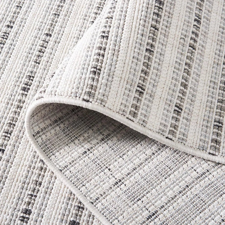 Safavieh Martha Stewart Serenity 4'-0" x 6'-0" Rug in Ivory / Charcoal