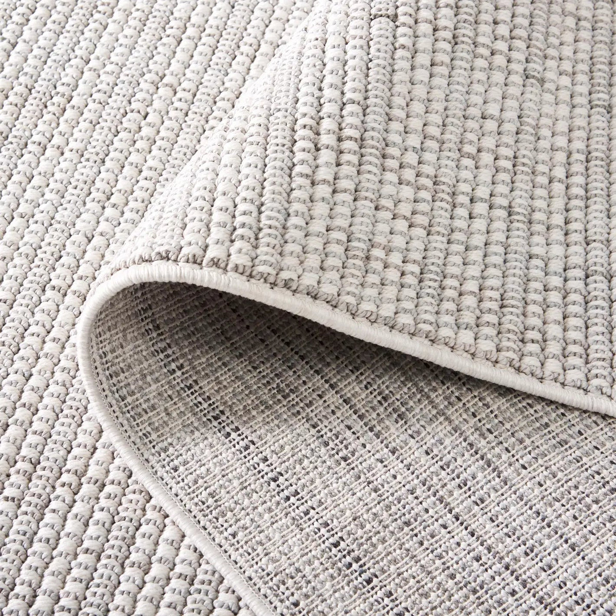Safavieh Martha Stewart Serenity 4'-0" x 6'-0" Rug in Grey / Ivory