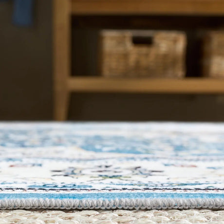 Safavieh Martha Stewart Washable 5'-0" x 7'-0" Rug in Turquoise / Beige