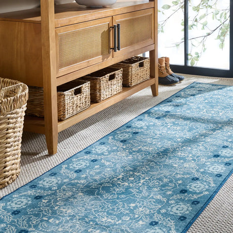 Safavieh Martha Stewart Washable 2'-6" x 8'-0" Rug in Blue / Beige