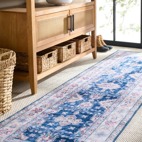 Safavieh Martha Stewart Washable 2'-6" x 8'-0" Rug in Navy / Beige