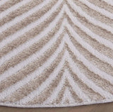Safavieh Maya 6'-7" x 6'-7" Rug in Ivory / Beige