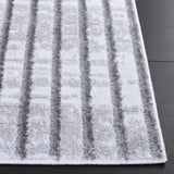 Safavieh Maya 4'-0" x 6'-0" Rug in Ivory / Grey