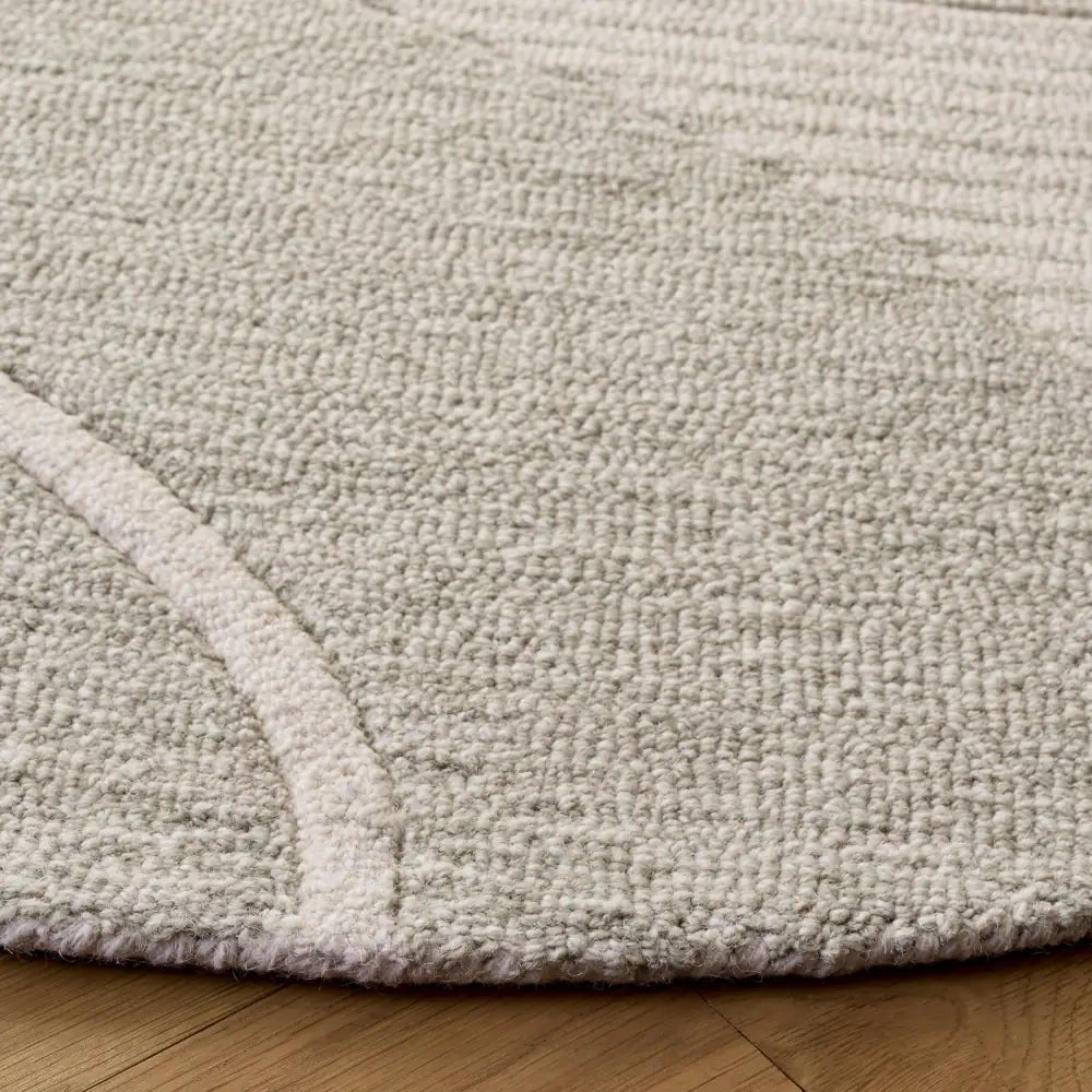 Safavieh Metro 6'-0" x 6'-0" Rug in Sage / Ivory