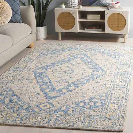 Safavieh Metro 4'-0" x 6'-0" Rug in Blue / Ivory