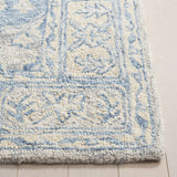 Safavieh Metro 4'-0" x 6'-0" Rug in Blue / Ivory