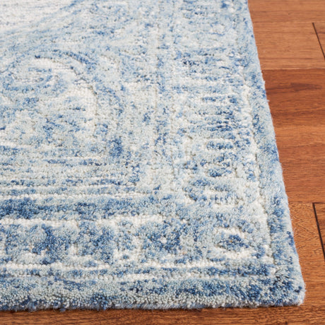 Safavieh Metro Met616M Blue/Ivory Rug.