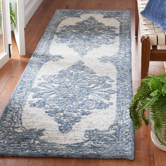 Safavieh Metro Met616M Blue/Ivory Rug.