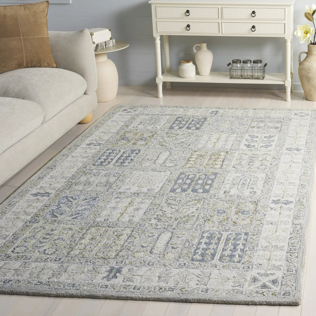 Safavieh Metro 4'-0" x 6'-0" Rug in Grey / Beige