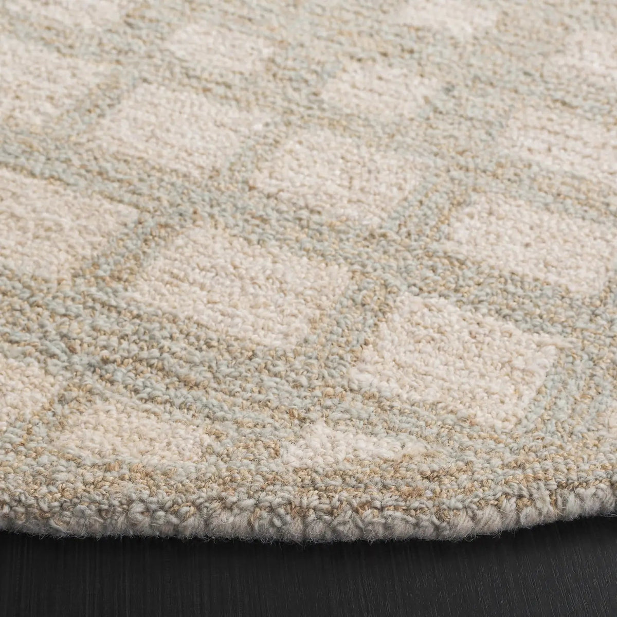 Safavieh Metro 6'-0" x 6'-0" Rug in Sage / Beige