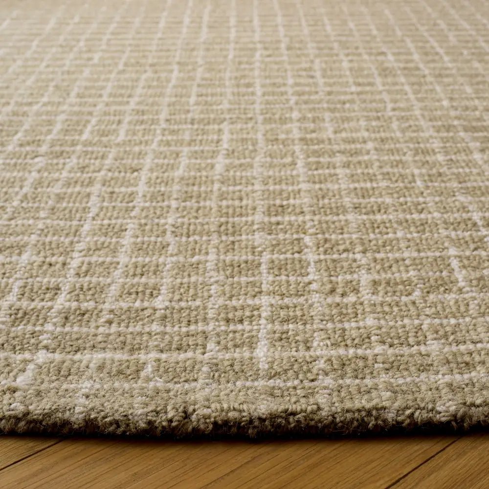 Safavieh Metro 6'-0" x 6'-0" Rug in Beige / Ivory
