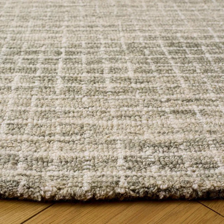 Safavieh Metro 6'-0" x 6'-0" Rug in Sage / Beige