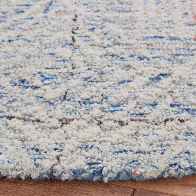 Safavieh Metro Met876M Blue/Ivory Rug.