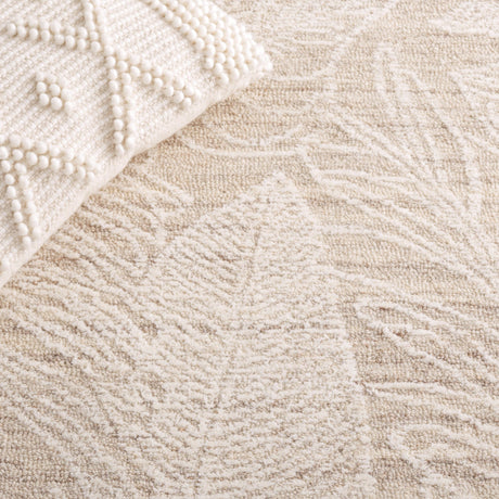 Safavieh Metro Met880B Beige/Ivory Rug.